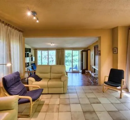 Sleeps 7 Pool *